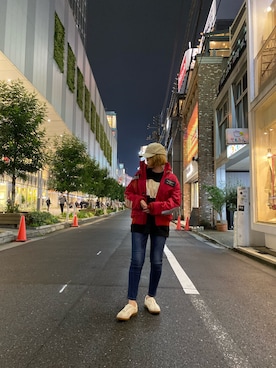 「アイテム（ミリタリージャケット、レッド系）」を使った、Yukieさん（レディース・156cm）の秋コーディネート