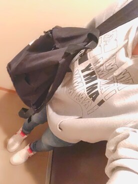 「GU（ジーユー）のアイテム（パーカー、グレー系）」を使った、ちゃんぷるさん（レディース・162cm）の春コーディネート