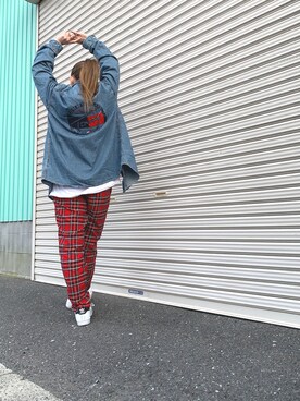 TOMMY JEANS（トミー ジーンズ）の「バック グラフィック デニム 