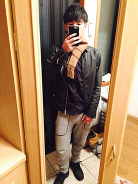 「AZUL by moussy（アズールバイマウジー）のアイテム（ライダースジャケット）」を使った、Akihisaさん（メンズ・170cm）の冬コーディネート