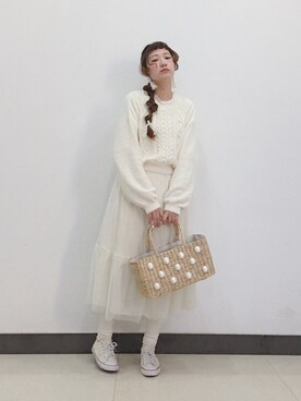 「present（プレゼント）のアイテム（イヤリング）」を使った、yukoさん（レディース・167cm）の冬コーディネート