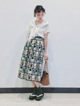 「VINTAGE（ヴィンテージ）のアイテム（かごバッグ）」を使った、yukoさん（レディース・167cm）の夏コーディネート