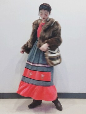 「70's」｜「アイテム（その他アウター）」を使った、yukoさん（レディース・167cm）の冬コーディネート