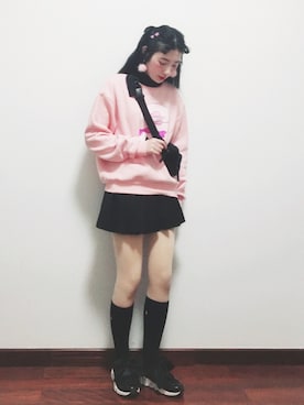 「WC（ダブル シー）のアイテム（スウェット）」を使った、yukoさん（レディース・167cm）の冬コーディネート