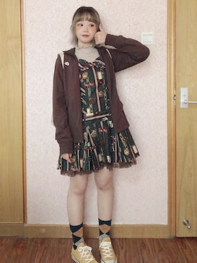 「アイテム（ソックス/靴下、グリーン系）」を使った、焗饭さん（レディース・154cm）の冬コーディネート