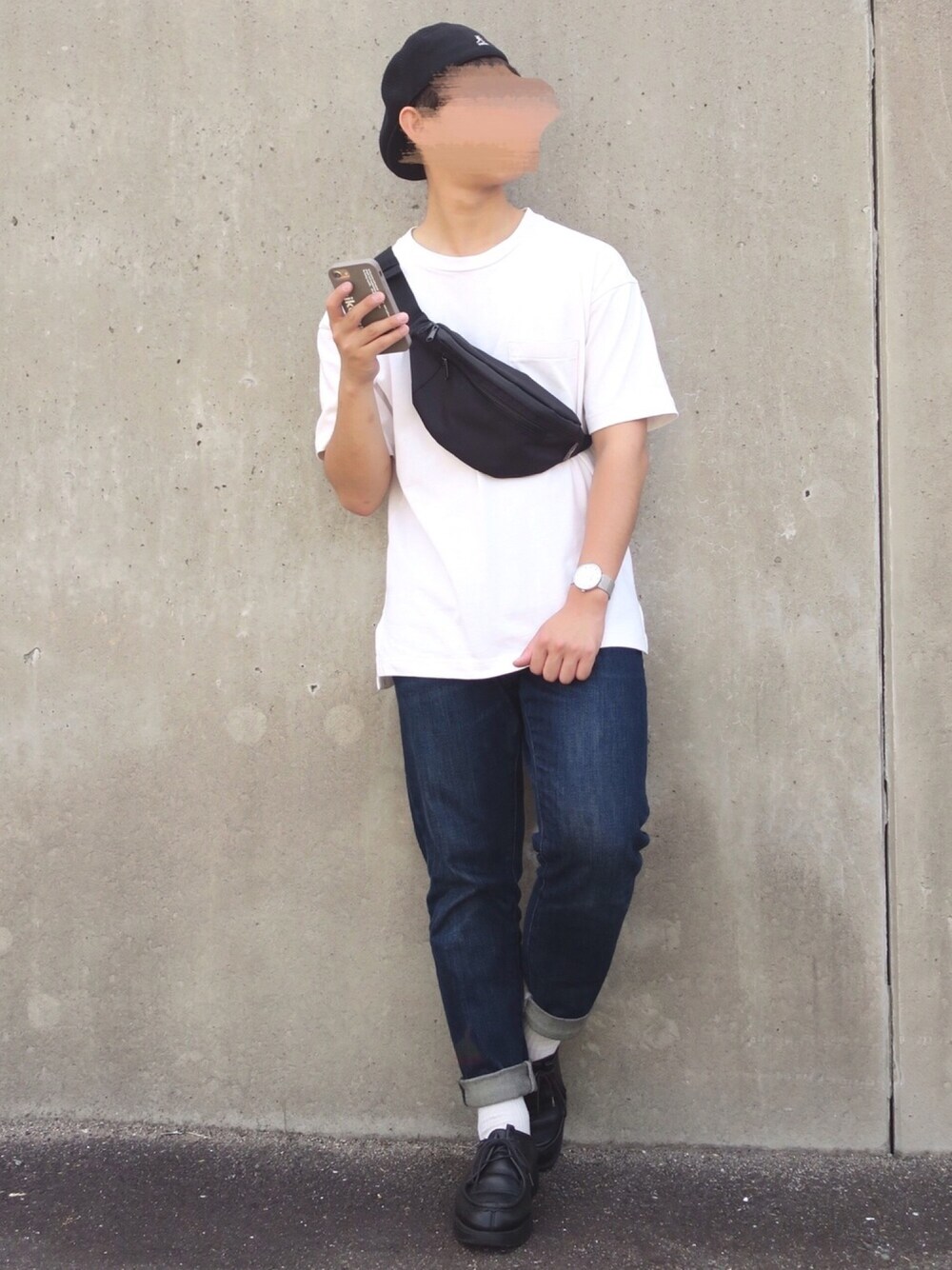 「niko and ...、Tシャツ、zozoデニム、KLEMAN、革靴、KANGOL、ハンチング、GU、ウエストバッグ、きれいめカジュアル」｜「niko and...の丸銅ポケットTシャツ（Tシャツ/カットソー、ホワイト系）」を使った、ぜっきーさん（メンズ・165cm）の夏コーディネートの1枚目の写真