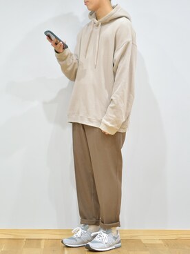 「GU（ジーユー）のアイテム（スラックス）」を使った、ぜっきーさん（メンズ・165cm）の秋コーディネート