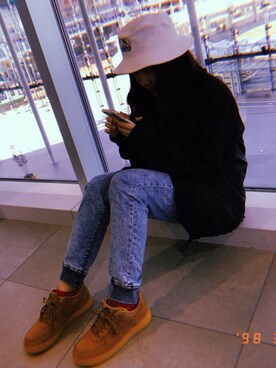 「STUSSY（ステューシー）のアイテム（ナイロンジャケット）」を使った、"ayaka"さん（レディース・158cm）の春コーディネート