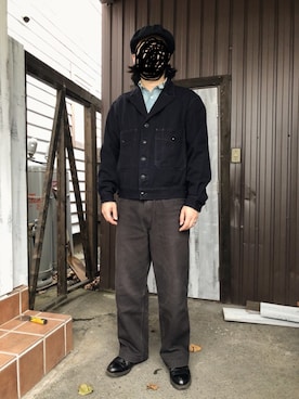 「シャンブレーシャツ」｜「アイテム（財布/小物）」を使った、やちさん（メンズ・170cm）の秋コーディネート