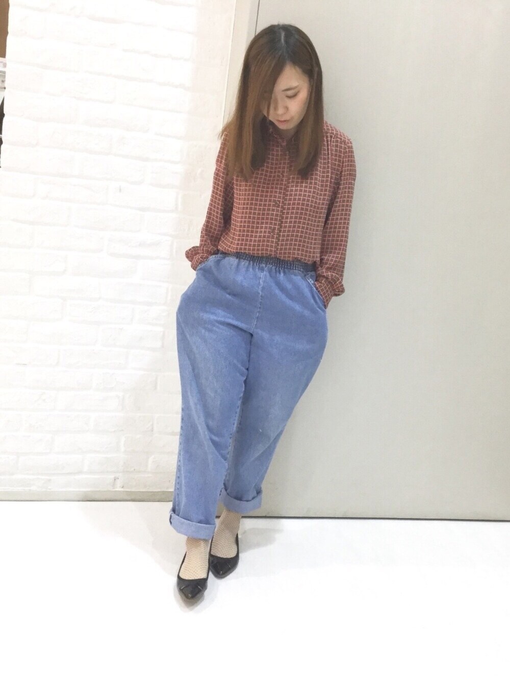 「靴下屋、古着、古着マン、バレエシューズ」｜「usedのアイテム（シャツ/ブラウス、レッド系）」を使った、ちぃさん（レディース・158cm）の夏コーディネートの1枚目の写真