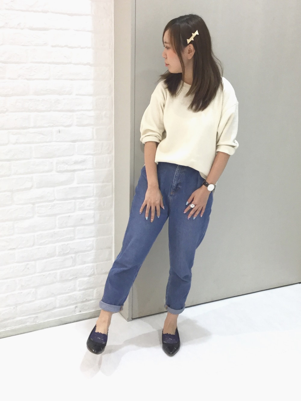 「靴下屋、プチプラ、プチプラコーデ、ワッフルクルーネックＴ、秋のコーデ」｜「GUのアイテム（バレッタ/ヘアクリップ、ゴールド系）」を使った、ちぃさん（レディース・158cm）の夏コーディネートの1枚目の写真