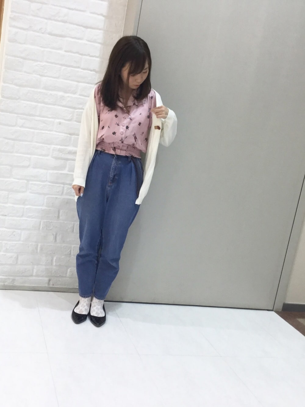「靴下屋、バレエシューズ、感謝」｜「jouetieの50’sポップブラウス（シャツ/ブラウス、ピンク系）」を使った、ちぃさん（レディース・158cm）の夏コーディネートの1枚目の写真