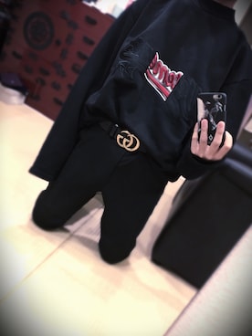 「vetements」｜「アイテム（スウェット）」を使った、토로모さん（メンズ・173cm）の秋コーディネート