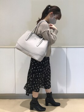 「& chouette（アンドシュエット）のアイテム（トートバッグ）」を使った、&chouette（アンドシュエット）さん（レディース・160cm）の春コーディネート