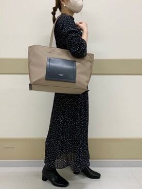 「& chouette（アンドシュエット）のアイテム（トートバッグ）」を使った、&chouette（アンドシュエット）さん（レディース・156cm）の春コーディネート