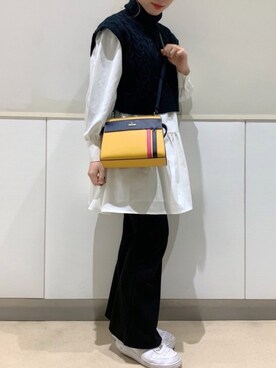 「& chouette（アンドシュエット）のアイテム（ショルダーバッグ）」を使った、&chouette（アンドシュエット）さん（レディース・157cm）の春コーディネート