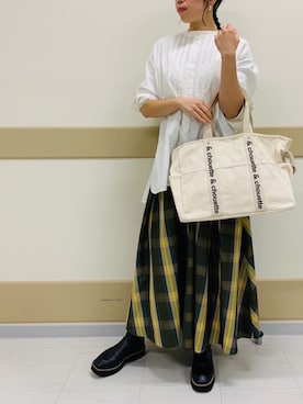 「& chouette（アンドシュエット）のアイテム（トートバッグ）」を使った、&chouette（アンドシュエット）さん（レディース・157cm）の春コーディネート
