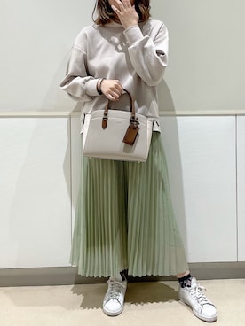 「& chouette（アンドシュエット）のアイテム（トートバッグ）」を使った、&chouette（アンドシュエット）さん（レディース・156cm）の春コーディネート