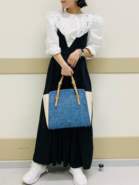 「& chouette（アンドシュエット）のアイテム（トートバッグ）」を使った、&chouette（アンドシュエット）さん（レディース・157cm）の春コーディネート