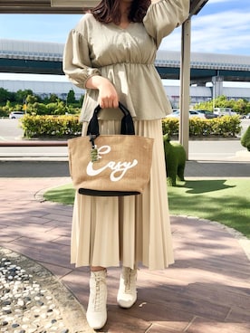 「& chouette（アンドシュエット）のアイテム（かごバッグ）」を使った、&chouette（アンドシュエット）さん（レディース・157cm）の春コーディネート