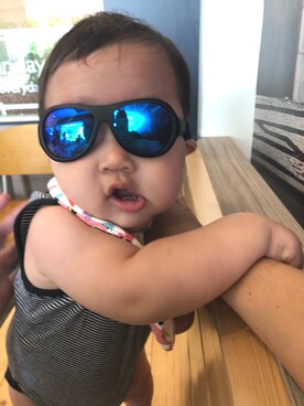 「Carter's（カーターズ）のアイテム（トップス）」を使った、陳約菇さん（キッズ・70cm）の夏コーディネート