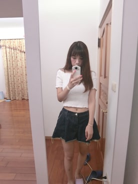 陳約菇さんのコーディネート