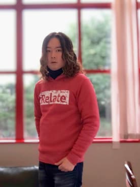 「赤コンバース」｜「アイテム（レッド系）」を使った、Teddy bear🧸さん（メンズ・176cm）の冬コーディネート