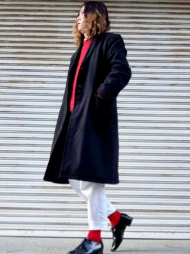 チェスターコートを使った 赤ニット のメンズ人気ファッションコーディネート 髪型 セミロングヘアー Wear
