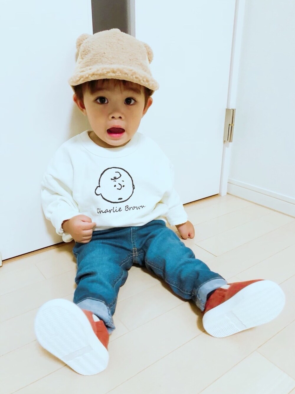 「秋冬コーデ、apreslescours、ZARA KIDS、petitmain、男の子、1歳9ヶ月、男の子ママ、キッズコーデ、キッズファッション、チャーリー・ブラウン」｜「ZARAのアイテム（帽子、ベージュ系）」を使った、m.eさん（レディース・160cm）の秋コーディネートの1枚目の写真