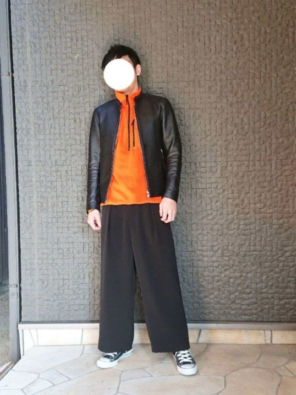 「ライダース、THE NORTH FACE、フリース、ワイドパンツ、UNIQLO、converse、シンプル、低身長、LIDnM、アイラブCONVERSE」｜「THE NORTH FACEのアイテム（その他トップス、オレンジ系）」を使った、ひろさん（メンズ・163cm）の秋コーディネートの1枚目の写真
