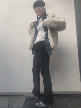 「Asrabbit（エーズラビット）のアイテム（トップス）」を使った、nachiさん（レディース・158cm）の秋コーディネート