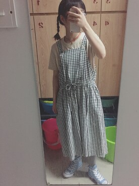 「TYAKASHAのアイテム（Tシャツ/カットソー、ベージュ系）」を使った、mango_goさん（レディース・151cm）の春コーディネート