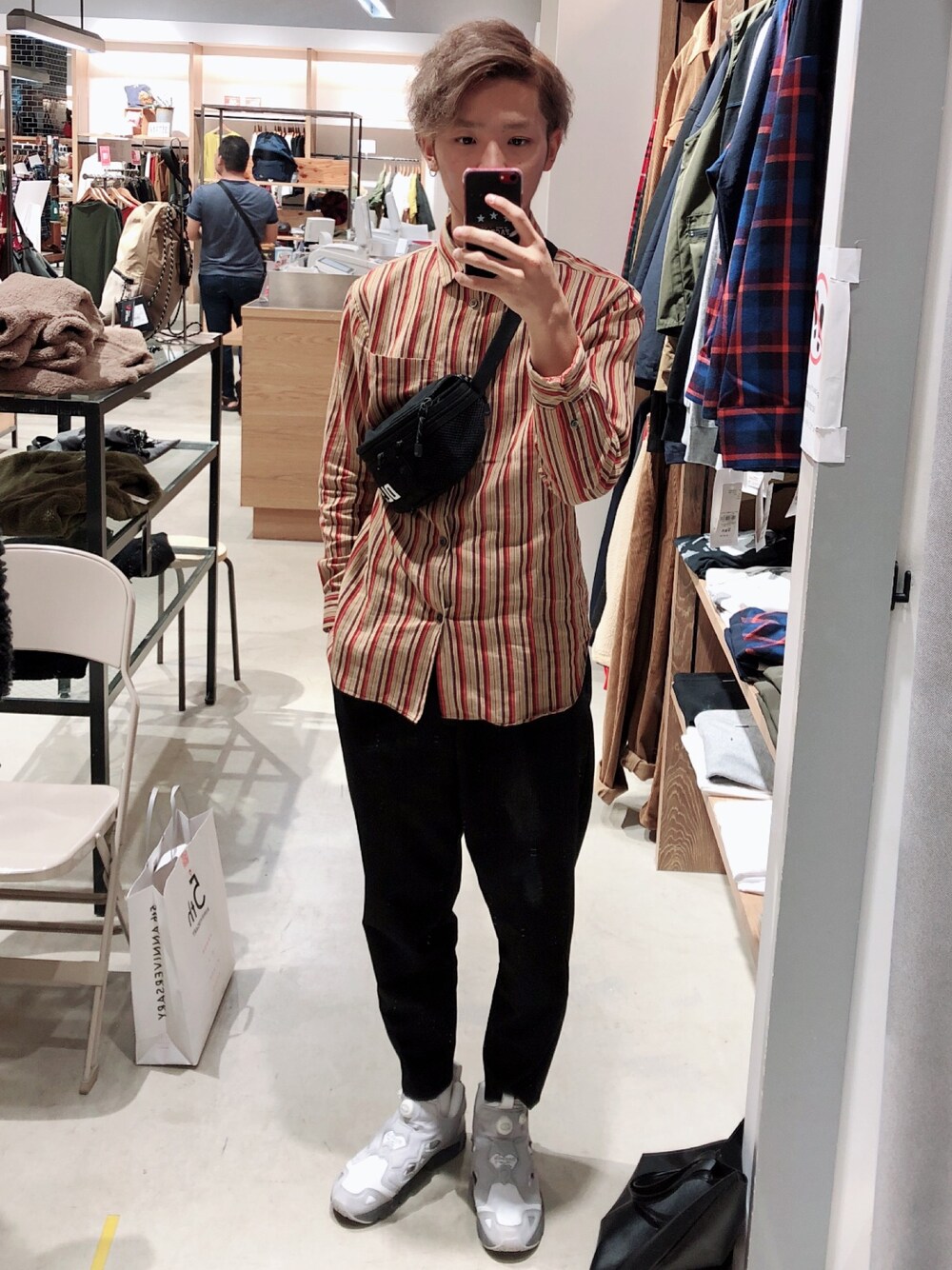 「秋コーデ、ポンプフューリー、ポールスミス、カジュアル、dlsm、おしゃれさんと繋がりたい、リーボック」｜「Paul Smithのアイテム（シャツ/ブラウス、その他）」を使った、みやすけさん（メンズ・173cm）の秋コーディネートの1枚目の写真
