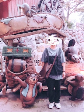 「ディズニーランド」｜「アイテム（その他アウター）」を使った、ぎ。さん（レディース・155cm）の秋コーディネート