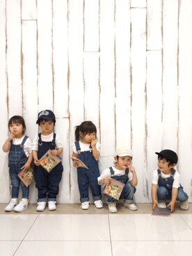 「babygap」｜「アイテム（サロペット/オーバーオール）」を使った、tooowaさん（キッズ・80cm）の春コーディネート