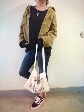 「Ungrid（アングリッド）のインディゴフレイドヘムストスリ（デニムパンツ）」を使った、kagari♡さん（レディース・161cm）の秋コーディネート