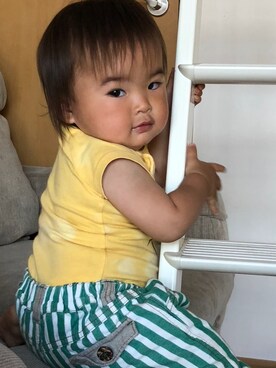 「RAGMART（ラグマート）のアイテム（パンツ）」を使った、rumiiii×riana×ririさん（キッズ・70cm）の春コーディネート