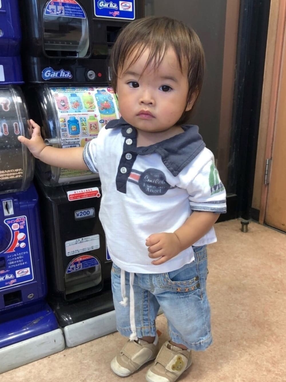 ブルー系のTシャツ/カットソー、その他のトップス、その他のトップスを着用したキッズの夏コーディネートの1枚目の写真