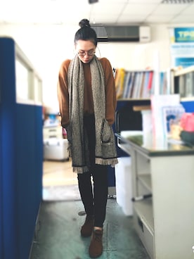 「ESPRIT（エスプリ）のアイテム（パンツ）」を使った、Debby yangさん（レディース・171cm）の春コーディネート