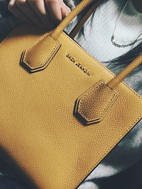 「MichaelKors」｜「アイテム（アクセサリー）」を使った、みこさん（レディース・160cm）の秋コーディネート