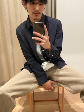 「アイテム（デニムパンツ、ベージュ系）」を使った、水野亘さん（メンズ・175cm）の春コーディネート