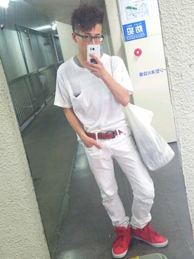 「赤白コーデ」｜みっちー✂さん（メンズ・165cm）の秋コーディネート