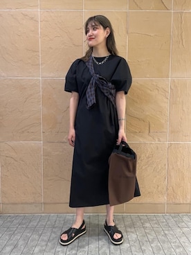 「UNITED ARROWS（ユナイテッドアローズ）のUWSC オーバル チェーン ネックレス（ネックレス、シルバー系）」を使った、Hikaru Hoshibaさん（レディース・169cm）の春コーディネート
