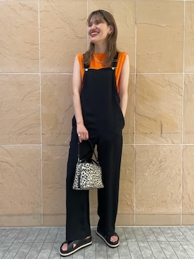 「UNITED ARROWS（ユナイテッドアローズ）のアイテム（サロペット/オーバーオール）」を使った、Hikaru Hoshibaさん（レディース・169cm）の春コーディネート