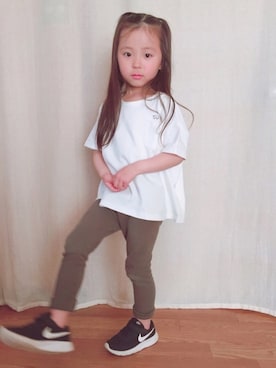 「カーキ×ホワイト」｜uranさん（キッズ・100cm）の春コーディネート