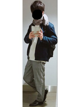 「白ニット、黒リュック」｜「アイテム（ジャケット/アウター）」を使った、fauntleroy.さん（メンズ・180cm）の冬コーディネート