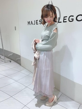 「トレンチ」｜「アイテム（スウェット）」を使った、マジェスティックレゴン天王寺ミオ店スタッフさん（レディース・156cm）の冬コーディネート