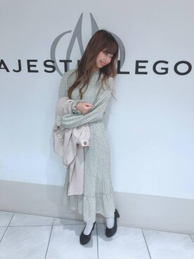 「ショッピング」｜「アイテム（トレンチコート）」を使った、マジェスティックレゴン天王寺ミオ店スタッフさん（レディース・156cm）の春コーディネート