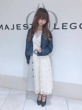 「トレンチ」｜「アイテム（デニムジャケット）」を使った、マジェスティックレゴン天王寺ミオ店スタッフさん（レディース・156cm）の春コーディネート