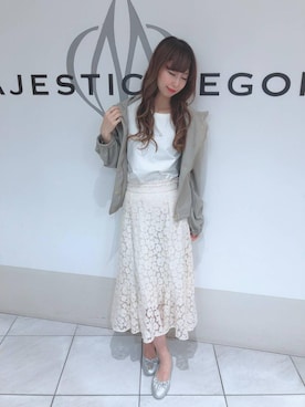 「ショートブルゾン」｜「アイテム（バレエシューズ）」を使った、マジェスティックレゴン天王寺ミオ店スタッフさん（レディース・156cm）の春コーディネート